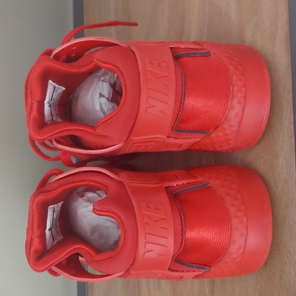 Nike Huarache Run University Red Size 7Y - Picture 5 of 8